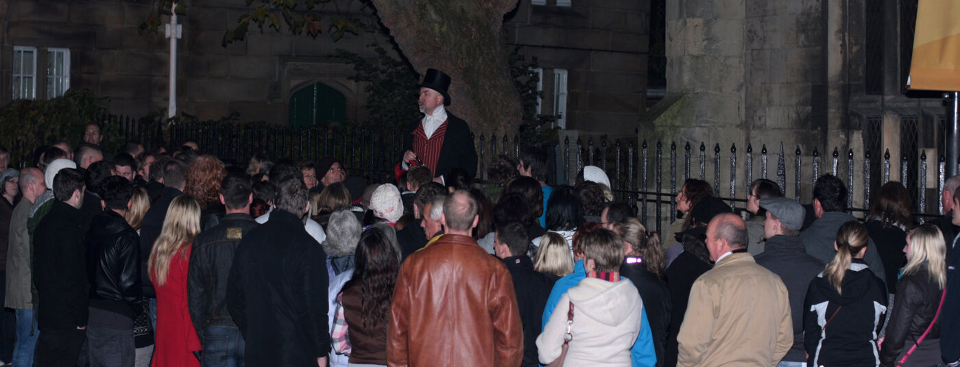 Ghost keeper walk 04
